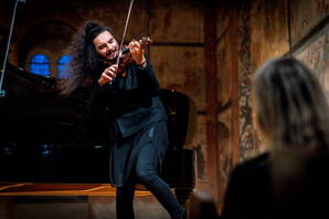 Nemanja Radulovic, Laure Favre-Kahn Zoom: Nemanja Radulovic, Laure Favre-Kahn