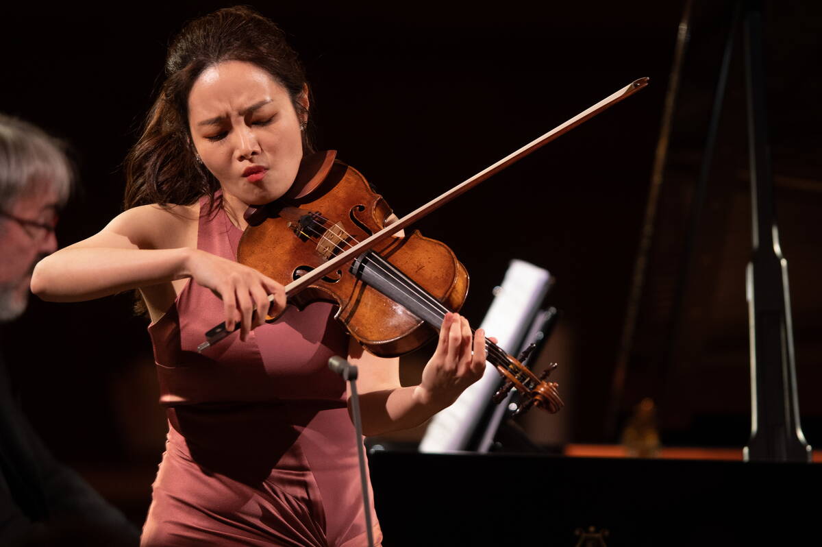 Bomsori Kim, Thomas Hoppe