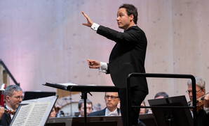 Gergely Madaras, Orchestre National de Lyon Zoom: Gergely Madaras, Orchestre National de Lyon