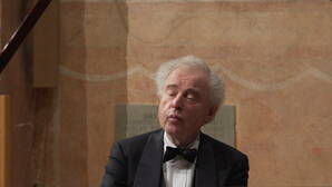 Sir András Schiff Zoom: Sir András Schiff