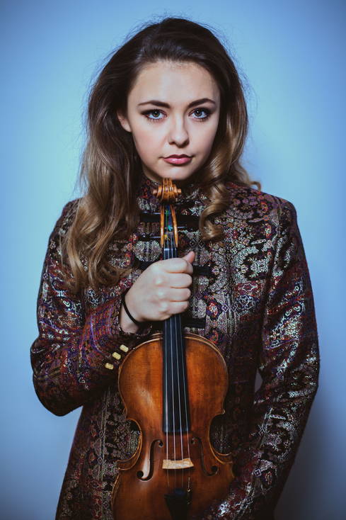 Zoom: alexandra_conunova_copyright_yaroslavna8.jpg