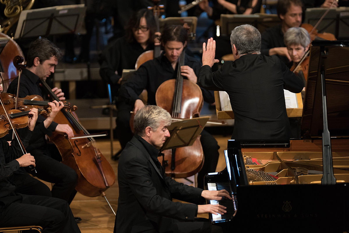 Best of Gstaad Menuhin Festival 2015 «Ironie & Musique» Best of Gstaad Menuhin Festival 2015 «Ironie & Musique»