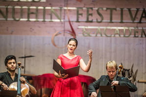 Best of Gstaad Menuhin Festival 2016 «Musique & Famille» Zoom: Best of Gstaad Menuhin Festival 2016 «Musique & Famille»