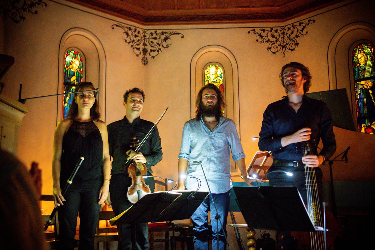 Nocturne Aux Chandelles – Jean Rondeau & Nevermind Nocturne Aux Chandelles – Jean Rondeau & Nevermind